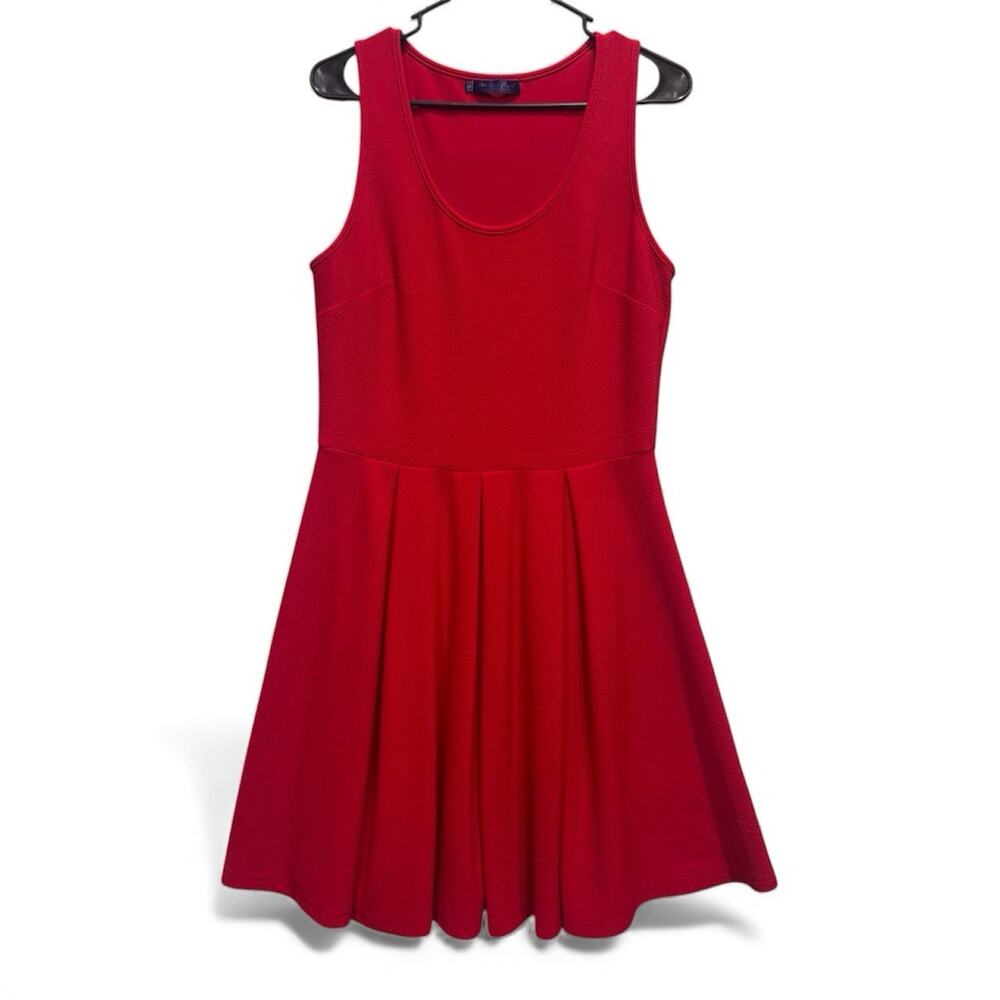 White Mark Couture Collection Red Sleeveless Skater Dress Size Large Date Night